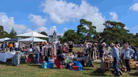 Vide Grenier La Rochelle - La Genette comité